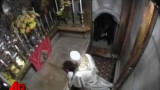 Raw Video: Pope Visits Site of Jesus Crucifixion