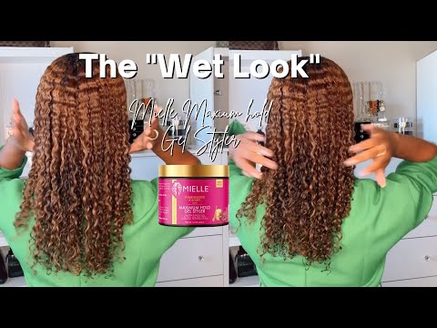 The Wet Look On Thick Curly Hair | Mielle Organics...