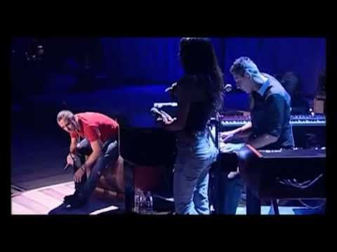 Videoclip de L'aurora (live 2010) — Eros Ramazzotti