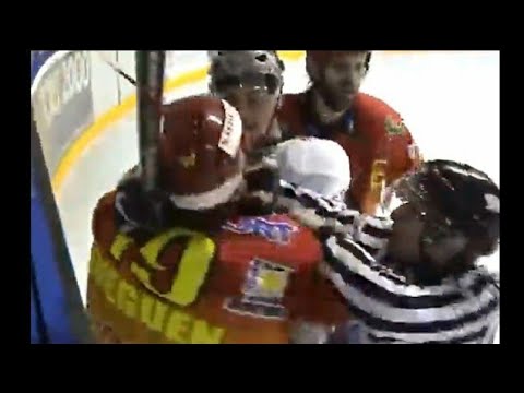 FINALE SOUS HAUTE TENSION! Pingouins Morzine vs Brûleurs de Loups Grenoble COUPE MAGNUS 2007 HOCKEY