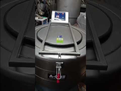 Automatic hydro extractor machine 30 kg., for industrial com...