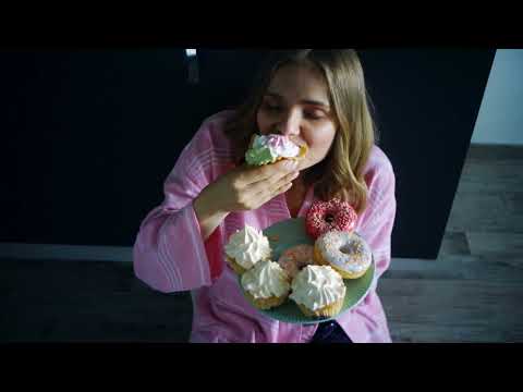 How to Lose Fat by Eating Bacon – Dr Berg