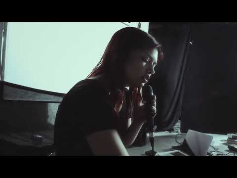 yunè pinku - Sports (Official Video)