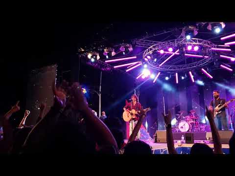 Traphic Jam - Fasdheefa dhaathi (LIVE) at BML Kaanivaa Saalhees Show