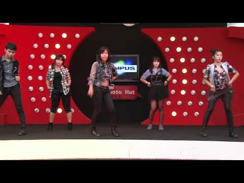 Experlect cover Fx 2011 03 28 @ Fashion Island