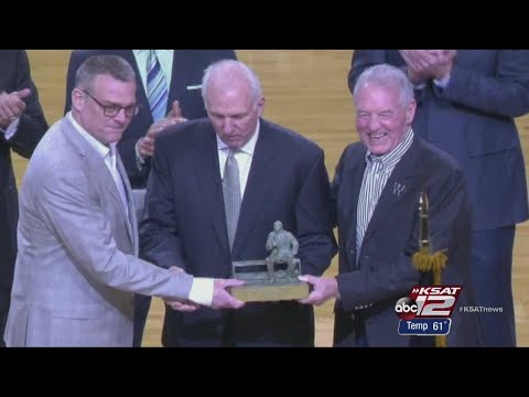 Video: Spurs Chairman, CEO Peter Holt retires; wife to assume roles
