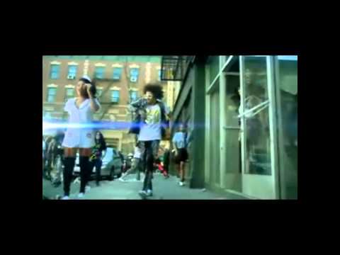 Chris Brown vs LMFAO  - Party 3x