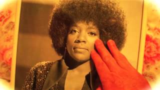 Gloria Gaynor - We Just Can&#39;t Make It