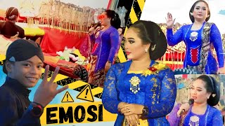 Download lagu Siapa Lagi Yang Berani Gawe Tatin Sampai Emosi Gak Terkontrol Gini? Limbukan Ki Yusuf. TATIN NGAMUK! mp3 Download lagu Siapa Lagi Yang Berani Gawe Tatin Sampai Emosi Gak Terkontrol Gini? Limbukan Ki Yusuf. TATIN NGAMUK! mp3