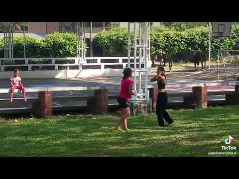 Pelea en el barrio 20 de julio en #pazdeariporo.casanare