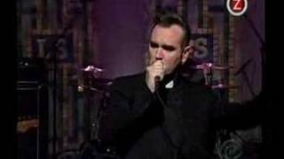 Morrissey - First Of The Gang To Die ( Live Letterman)