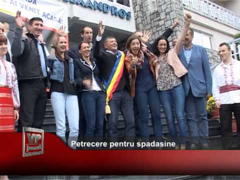PETRECERE PENTRU SPADASINE