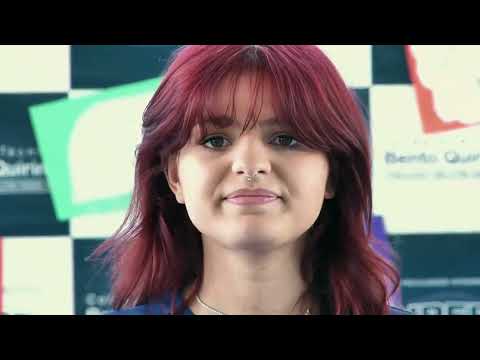 Show de Talentos Colégio Técnico Bento Quirino – Ayla cantando “Bohemian Rhapsody” (Queen)