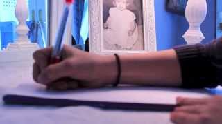 Tout Le Monde -Carla Bruni (M.V.)