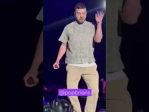Justin Timberlake Embarassing Himself for 14 Seconds 2022