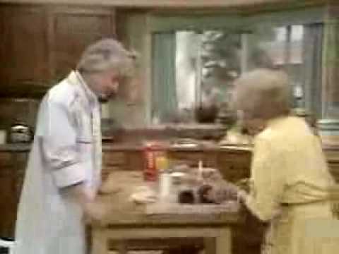 download lagu mp3 mp4 Molasses Vs Maple Syrup, download lagu Molasses Vs Maple Syrup gratis, unduh video klip Molasses Vs Maple Syrup