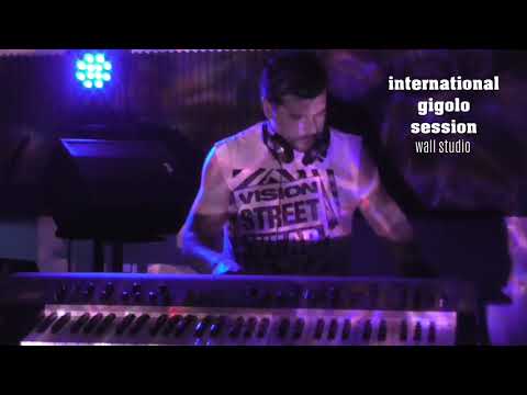 wasscass in the mix (international gigolo session - at WALL Studio)