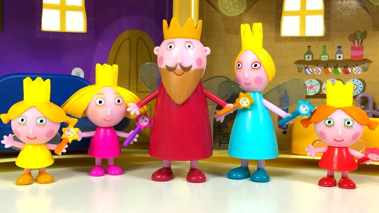 BEN AND HOLLY'S LITTLE KINGDOM  LITTLE CASTLE & ROYAL FAMILY WITH HOLLY POPPY & DAISY - UNBOXING