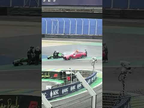 Acidente de Gabriel Bortoleto em sprint do GP de São Paulo (interlagos) - visão do setor M