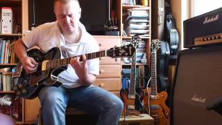 Video thumbnail for IBANEZ ARTCORE AK86 DVS by Damian Gitaromania