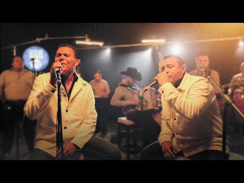 Toño Y Freddy - Album Completo (En Vivo)