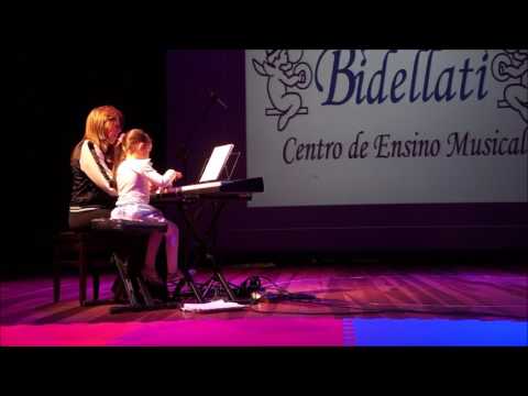 BIDELLATI- C.E.M-  Rúbia Bidellati "Os amigos dó e ré" (Alice Botelho) -2017