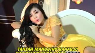 Download lagu Deviana Safara Feat. Nino Baskhara - Aku Kangen Aku Rindu (Akar) | Dangdut ( Music Video) mp3
