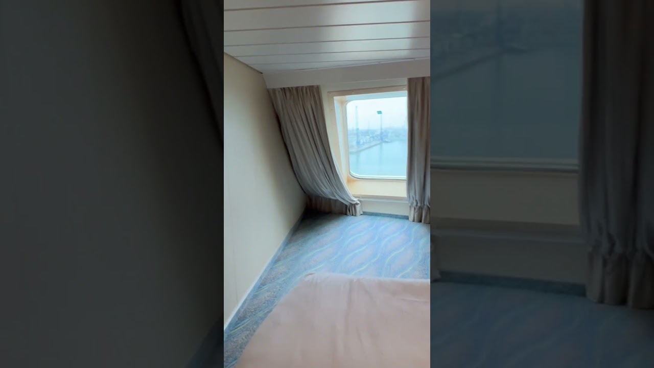 Allure of the Seas - Cabin 10510 - Video 2