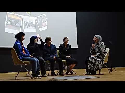 24 kasım tiyatro.Öğretmen ziyareti skeci.