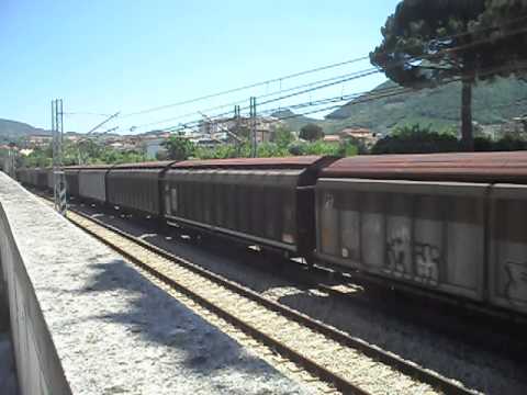 E656 575 per il merci Villa S.Giovanni Bolano-Bologna Interporto