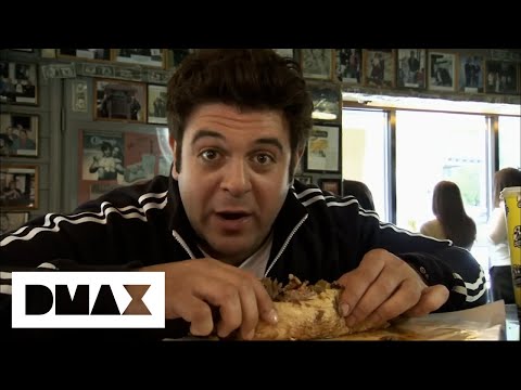 Adam Tries Chicago’s Two Greatest Classics: Italian Beef & Deep Dish Pizza! | Man V Food