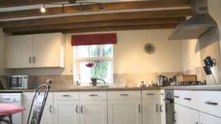 preview picture of video 'Gold Award self catering cottage in Yorkshire - The Forge at Broadgate Farm Cottages'