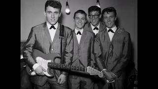 The Shadows   36/24/36   (  with  bit at the  start )