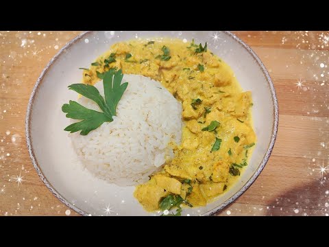 la plus SIMPLE RECETTE POULET AU CURRY ACCOMPAGNÉ AVEC DU RIZ. recette facile