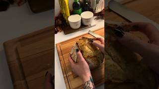 Download lagu No knead crispy crunchy bread! #baking #bread #fallvibes #homebaker #easyrecipe @bobsredmill mp3