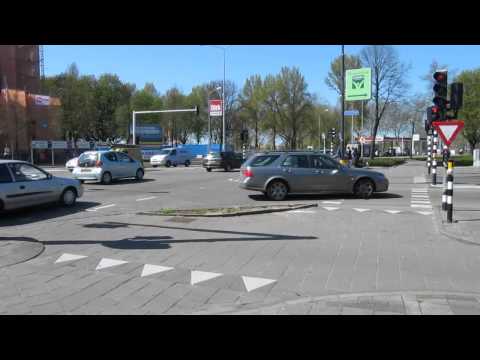 Dutch junction design - safer for cyclists - 2.mp4
