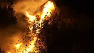 preview picture of video 'Incendio en Alonsotegi'