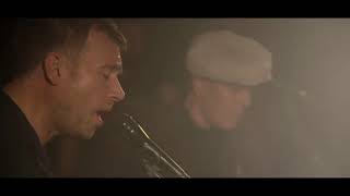 The Good, The Bad And The Queen - The Bunting Song (Live at Le Trianon, Paris 2019)
