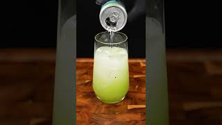Download lagu '𝙏𝙃𝙀 𝙐𝙇𝙏𝙍𝘼 𝙍𝙀𝙁𝙍𝙀𝙎𝙃𝙄𝙉𝙂'| kiwi green grape refreshing drink #shorts mp3