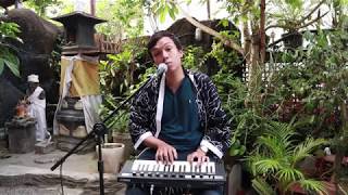 AIRPLANE - BAGUS BHASKARA ( LIVE AT BALI OPEN MIC )