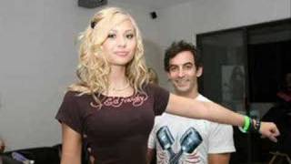 Brooke Hogan - UH OH