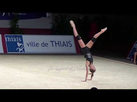 Yulia BRAVIKOVA (RUS) hoop - 2017 Thiais trainings