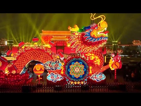 Xi'an welcomes Chinese New Year with colorful light show