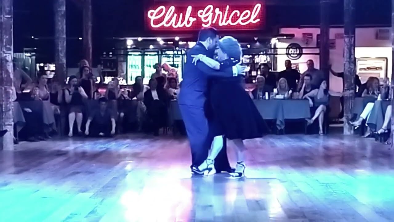 Graciela Gonzalez y Ezequiel Mendoza  - "Sin Palabras"