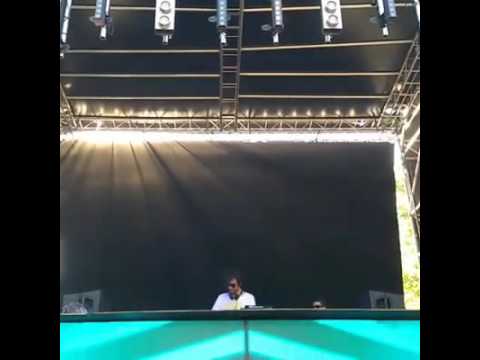 Raresh played MOBLU001 @ Kappa Future Festival 2016 (Turin)