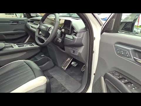 Kia EV9 GT-Line AWD 6-seat *3.9% APR* - Image 2