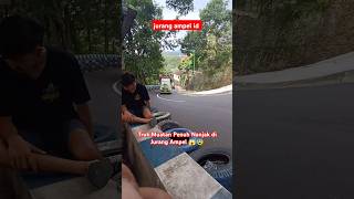 Download lagu Truk Muatan Penuh Nanjak d Jurang Ampel 😱 #shorts #viral #fyp #short #sitinjaulauik #2024 #tanjakan mp3