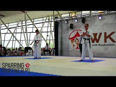 Karolina Podlaszewska vs Roxanne Ramselaar Woman -65kg The 6th WKB European Kyokushin Championships