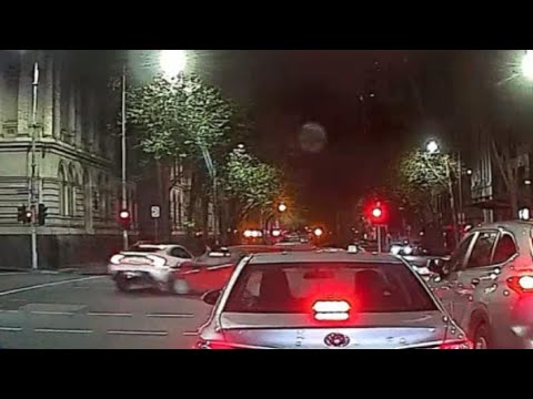 Aussiecams - This can happen when you run a redlight at speed