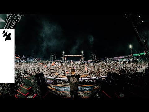 Armin van Buuren & Seth Hills feat. Alessia Labate - Gimme The Love (Live at EDC Las Vegas 2025)